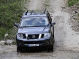 Pictures of Nissan Pathfinder (R51) 2010