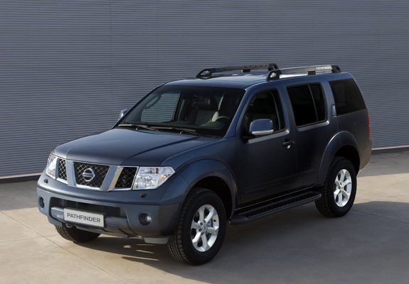 Nissan Pathfinder (R51) 2004–10 wallpapers