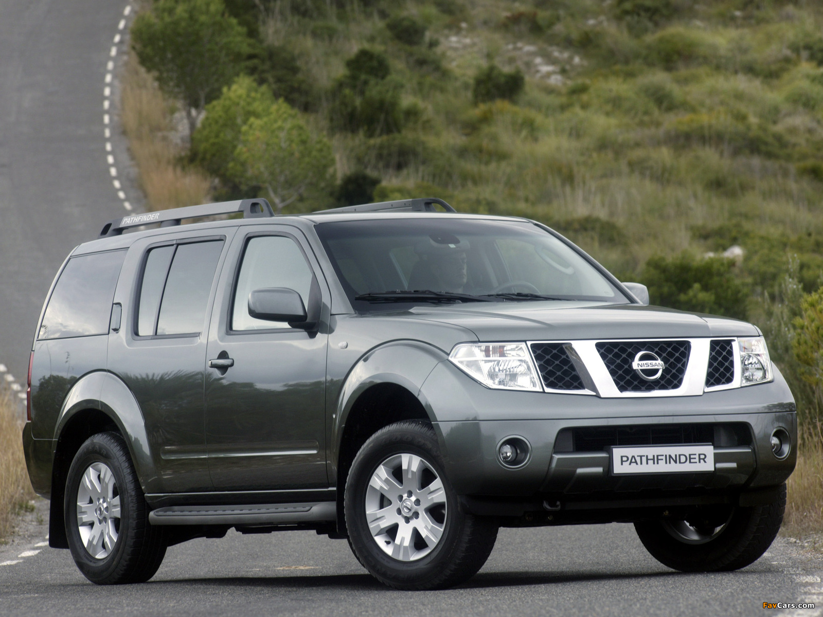 Nissan Pathfinder (R51) 2004–10 wallpapers (1600 x 1200)