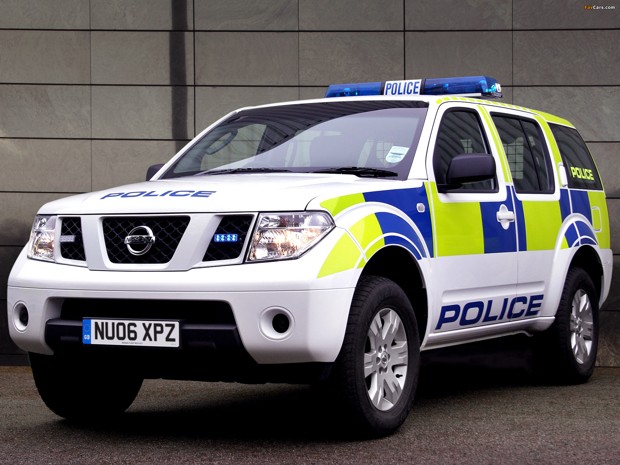 Nissan Pathfinder Police UK-spec (R51) 2006–10 wallpapers (2048 x 1536)