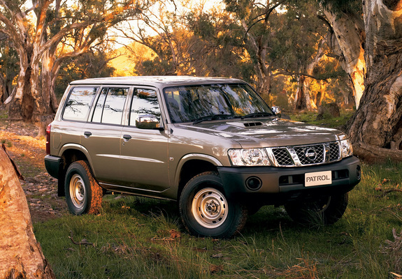 Images of Nissan Patrol 5-door AU-spec (Y61) 2004–10