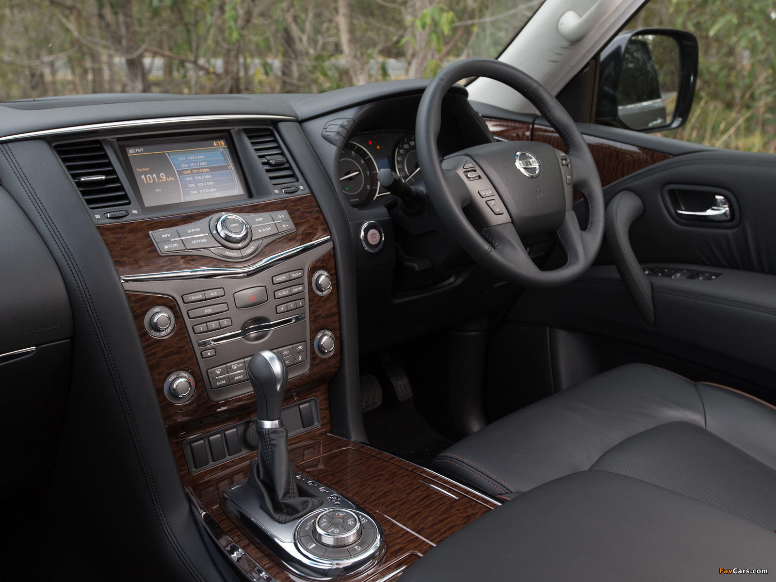 Images of Nissan Patrol AU-spec (Y62) 2010 (1600 x 1200)