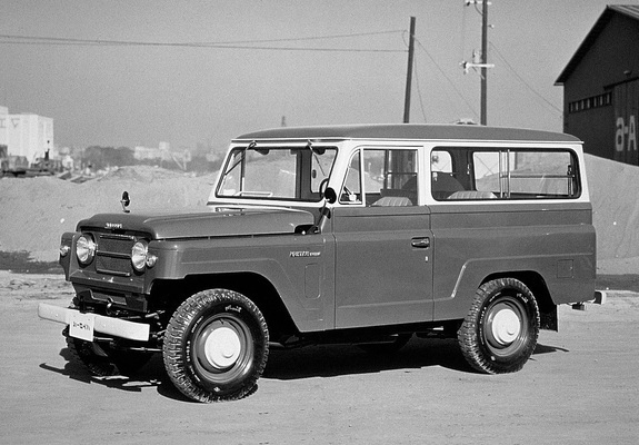 Nissan Patrol Wagon (WG60) 1962–80 photos