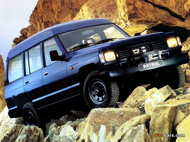 Nissan Patrol (260) 1986–94 photos (640 x 480)