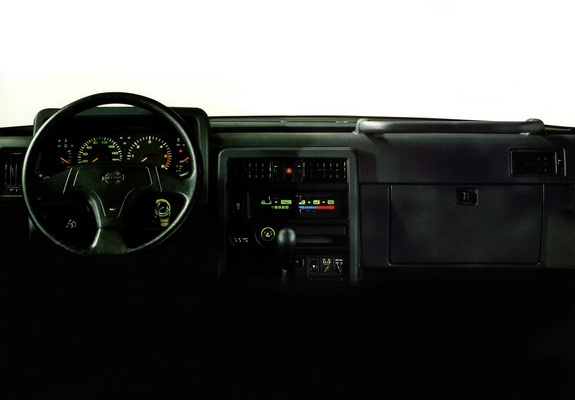 Nissan Patrol GR 5-door (Y60) 1987–97 images