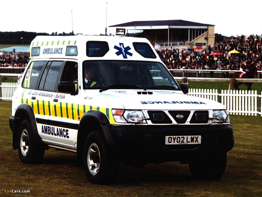 Nissan Patrol GR Ambulance (Y61) 1997–2004 images (1024 x 768)