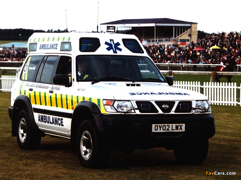 Nissan Patrol GR Ambulance (Y61) 1997–2004 images (800 x 600)
