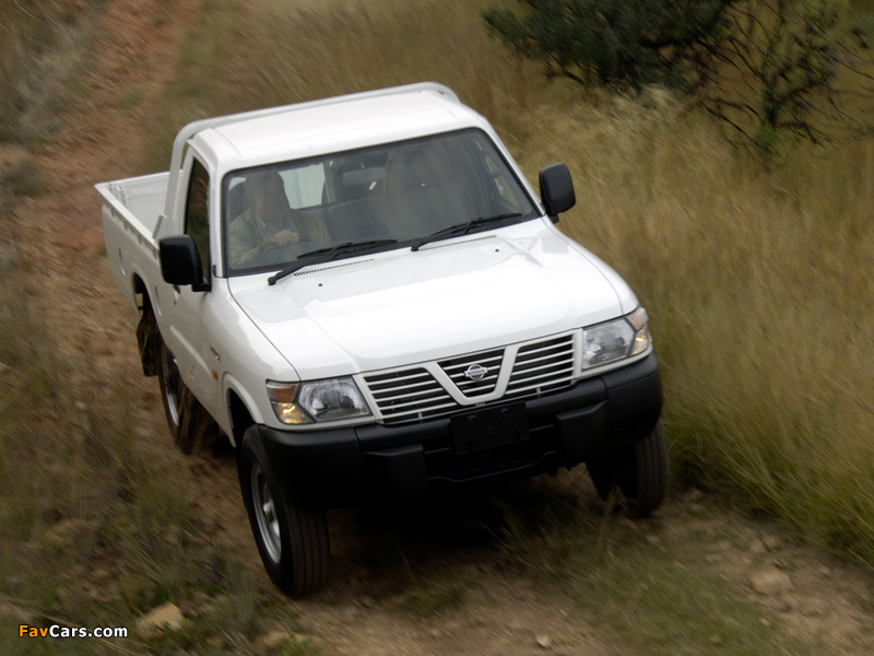 Nissan Patrol Pickup (Y61) 1997 pictures (800 x 600)