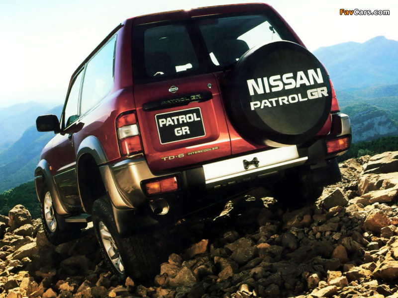 Nissan Patrol GR 3-door (Y61) 1997–2001 pictures (800 x 600)