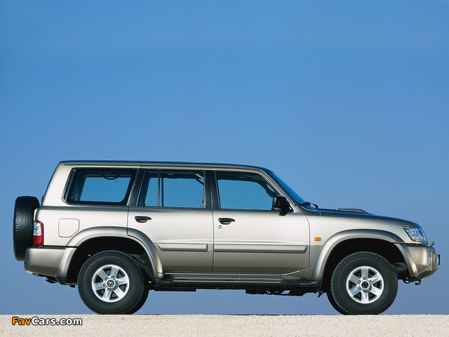 Nissan Patrol GR 5-door (Y61) 2001–04 images (640 x 480)