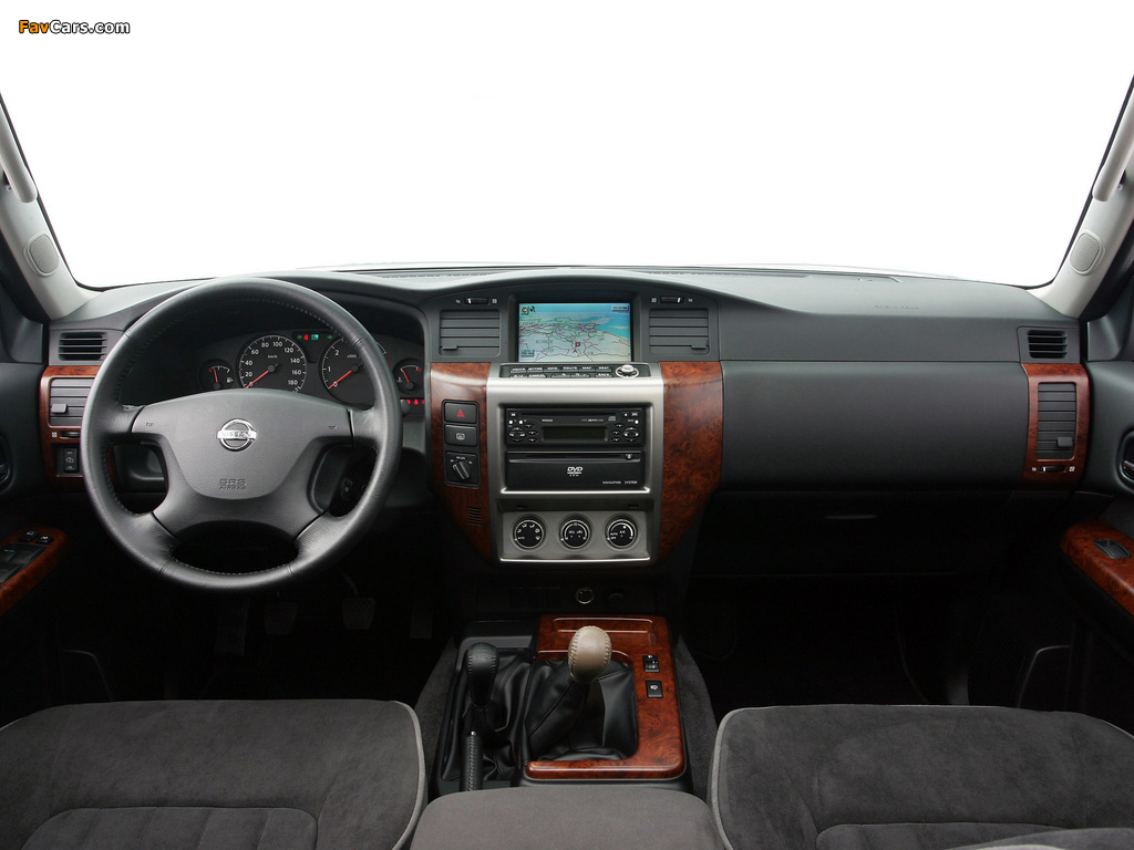 Nissan Patrol 5-door (Y61) 2004–10 images (1024 x 768)