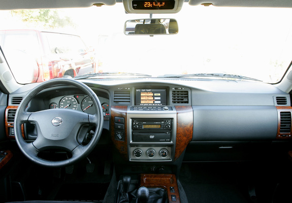 Nissan Patrol 3-door (Y61) 2004–10 pictures