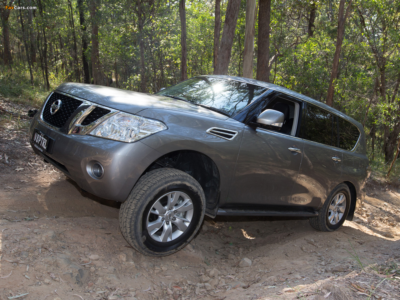 Nissan Patrol AU-spec (Y62) 2010 images (1280 x 960)