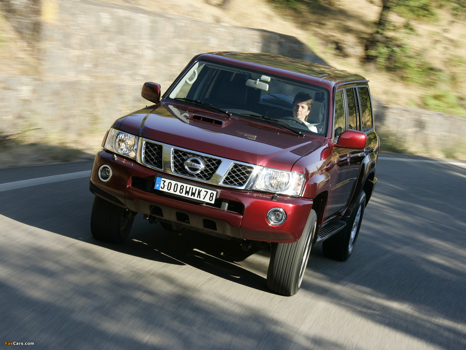 Photos of Nissan Patrol 5-door (Y61) 2004–10 (1600 x 1200)