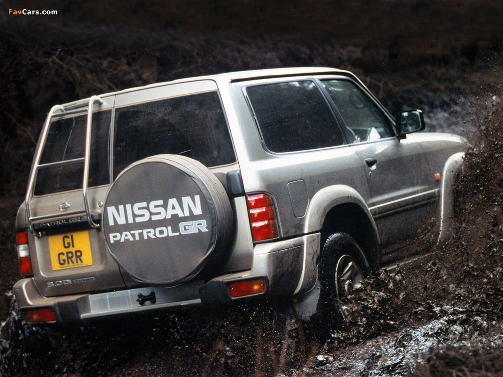 Nissan Patrol GR 3-door UK-spec (Y61) 1997–2001 wallpapers (1024 x 768)