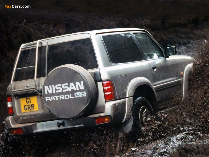 Nissan Patrol GR 3-door UK-spec (Y61) 1997–2001 wallpapers (800 x 600)