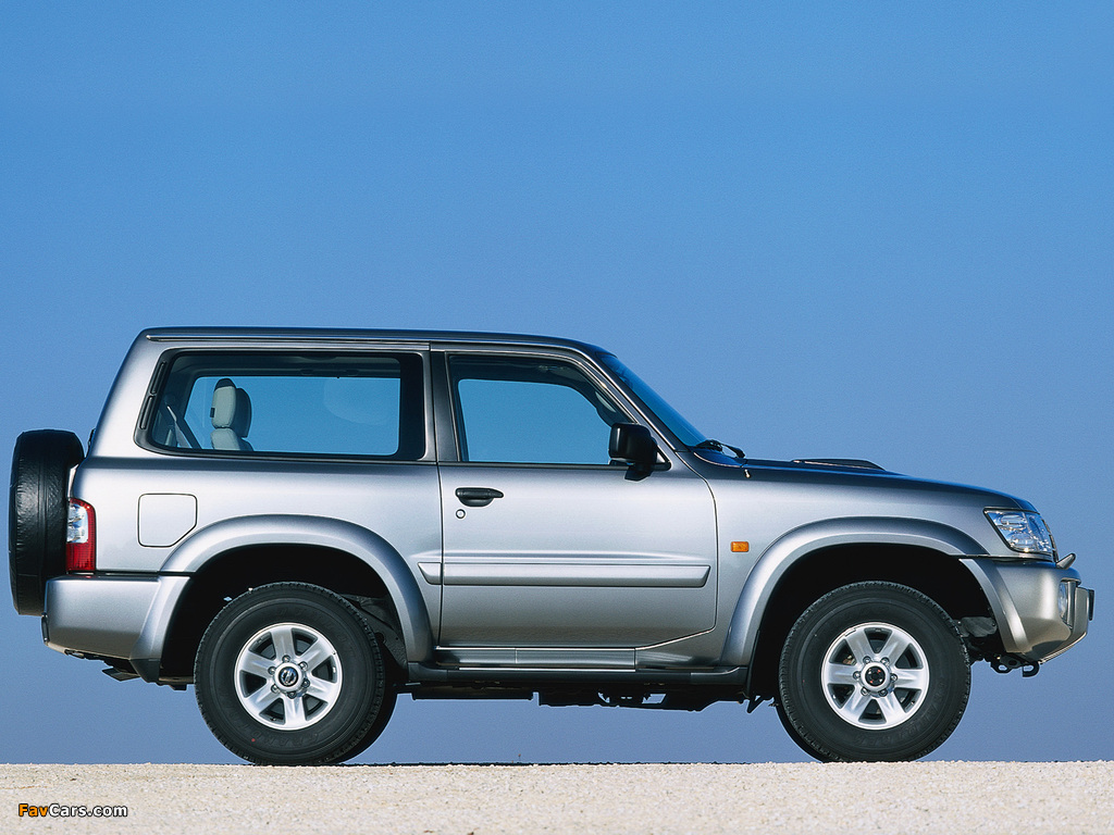 Nissan Patrol GR 3-door (Y61) 2001–04 wallpapers (1024 x 768)