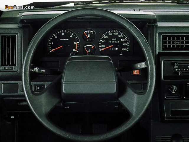 Nissan Pickup 4WD Regular Cab (D21) 1992–97 photos (640 x 480)