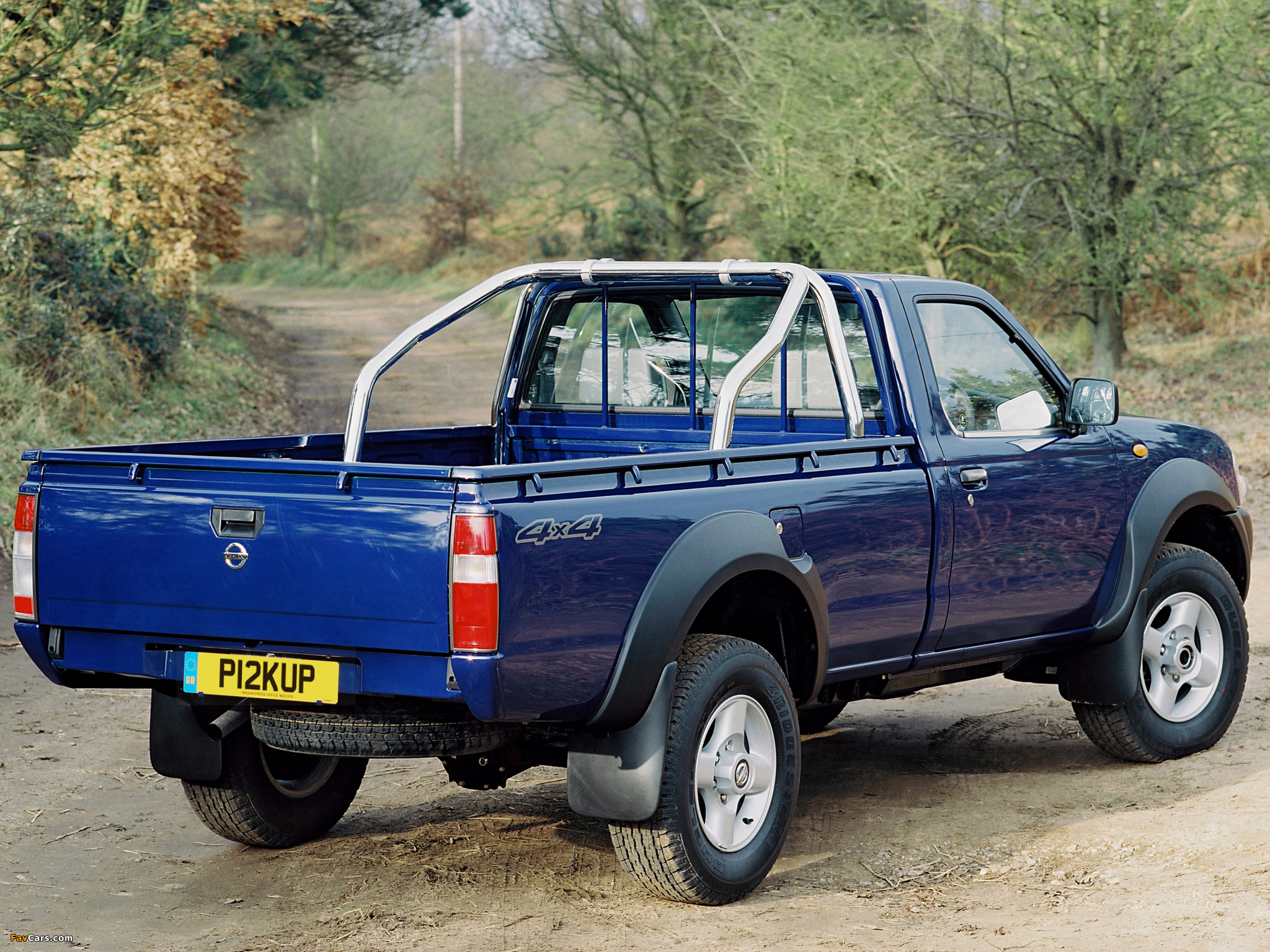 Photos of Nissan Pickup Single Cab UK-spec (D22) 2001–05 (2048 x 1536)