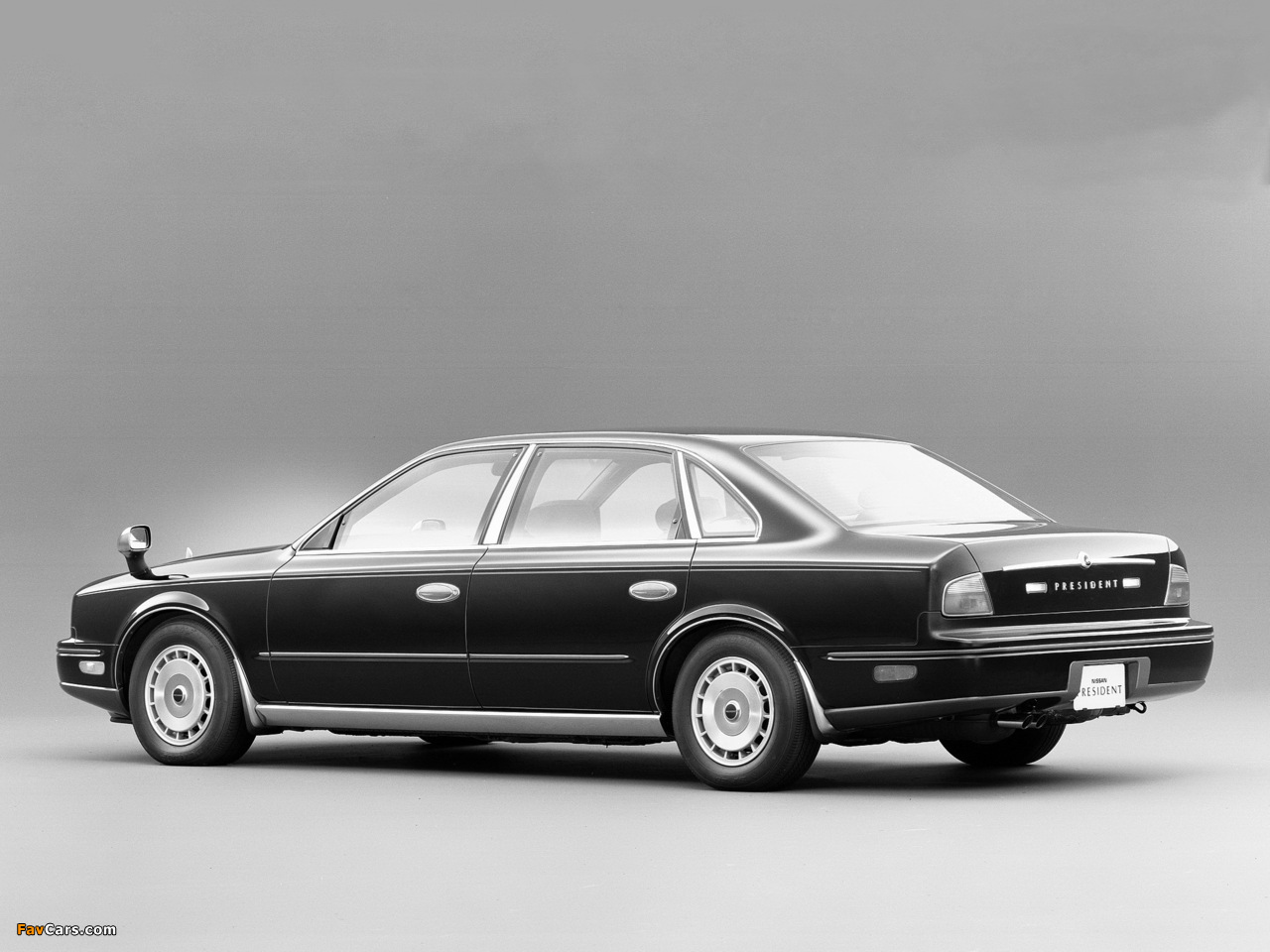 Images of Nissan President (JHG50) 1990–98 (1280 x 960)