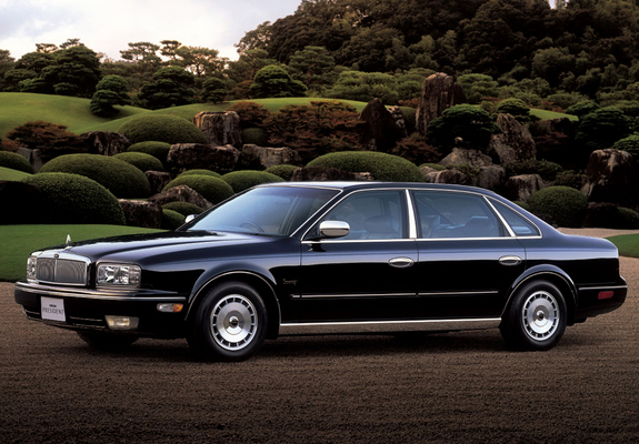 Images of Nissan President (PHG50) 1998–2002