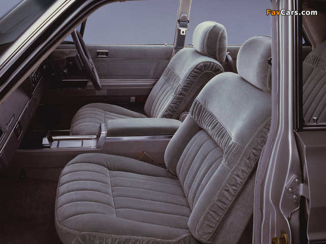 Pictures of Nissan President (H250) 1982–90 (640 x 480)