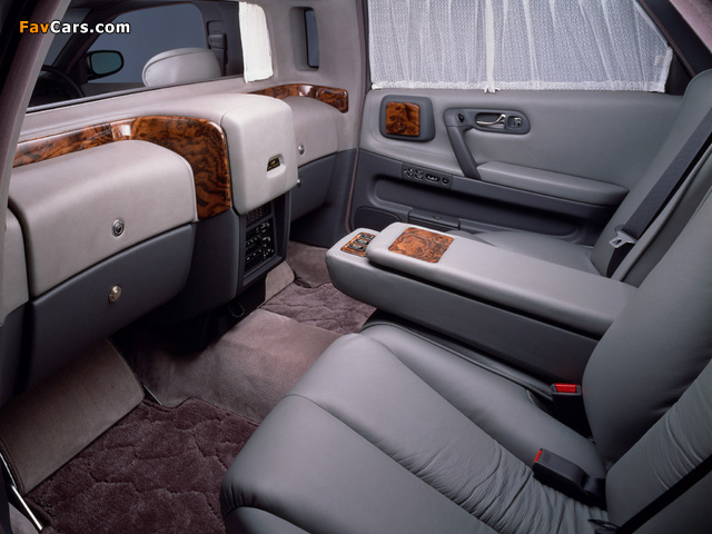 Pictures of Autech Nissan President Royal Limousine (G50) 1993–98 (640 x 480)