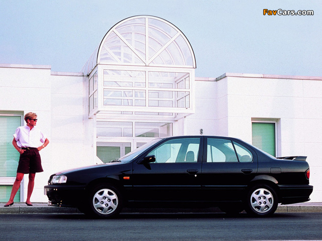 Images of Nissan Primera Sedan (P10) 1990–95 (640 x 480)