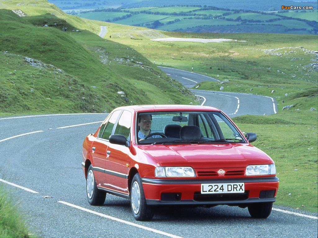 Images of Nissan Primera Sedan UK-spec (P10) 1990–95 (1024 x 768)