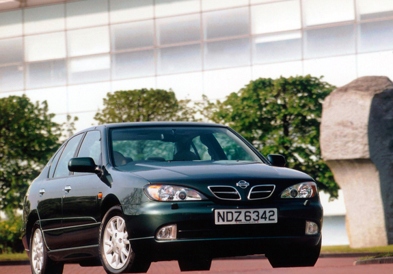 Images of Nissan Primera Sedan UK-spec (P11f) 1999–2002