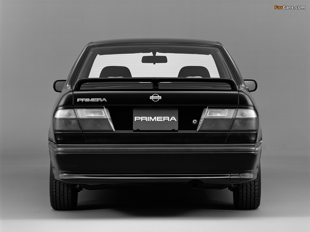 Nissan Primera Sedan JP-spec (P10) 1990–95 pictures (1024 x 768)