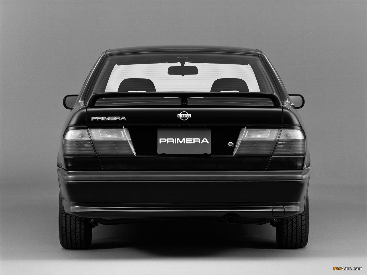Nissan Primera Sedan JP-spec (P10) 1990–95 pictures (1280 x 960)