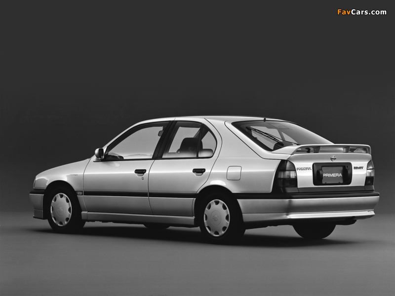 Nissan Primera Hatchback JP-spec (P10) 1991–95 images (800 x 600)