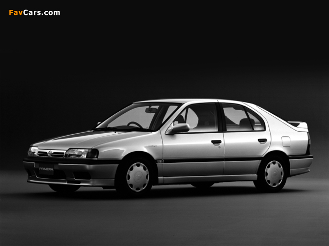 Nissan Primera Hatchback JP-spec (P10) 1991–95 images (640 x 480)