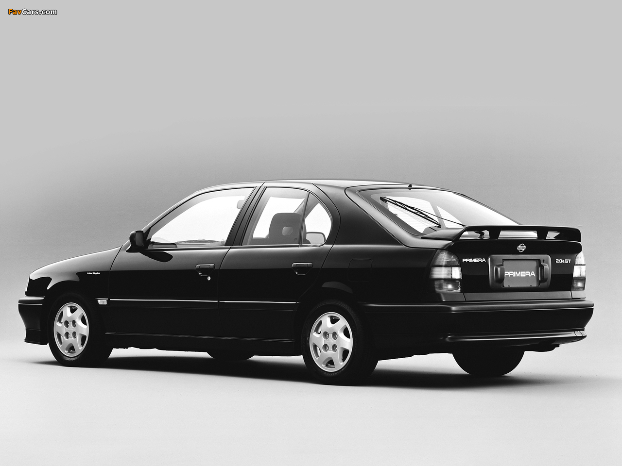 Pictures of Nissan Primera Hatchback JP-spec (P10) 1991–95 (1280 x 960)