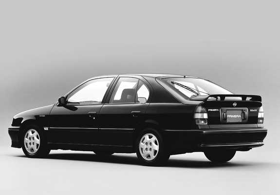 Pictures of Nissan Primera Hatchback JP-spec (P10) 1991–95