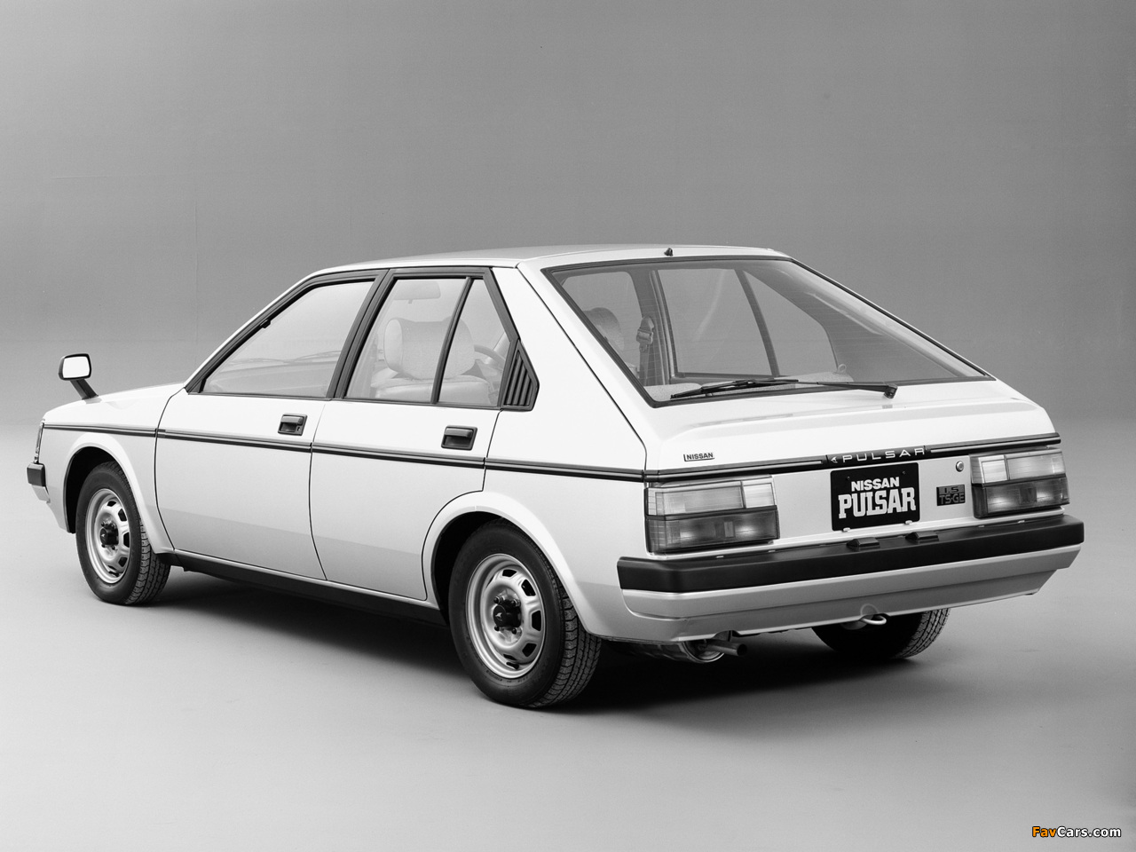 Nissan Pulsar 5-door (N12) 1982–86 pictures (1280 x 960)