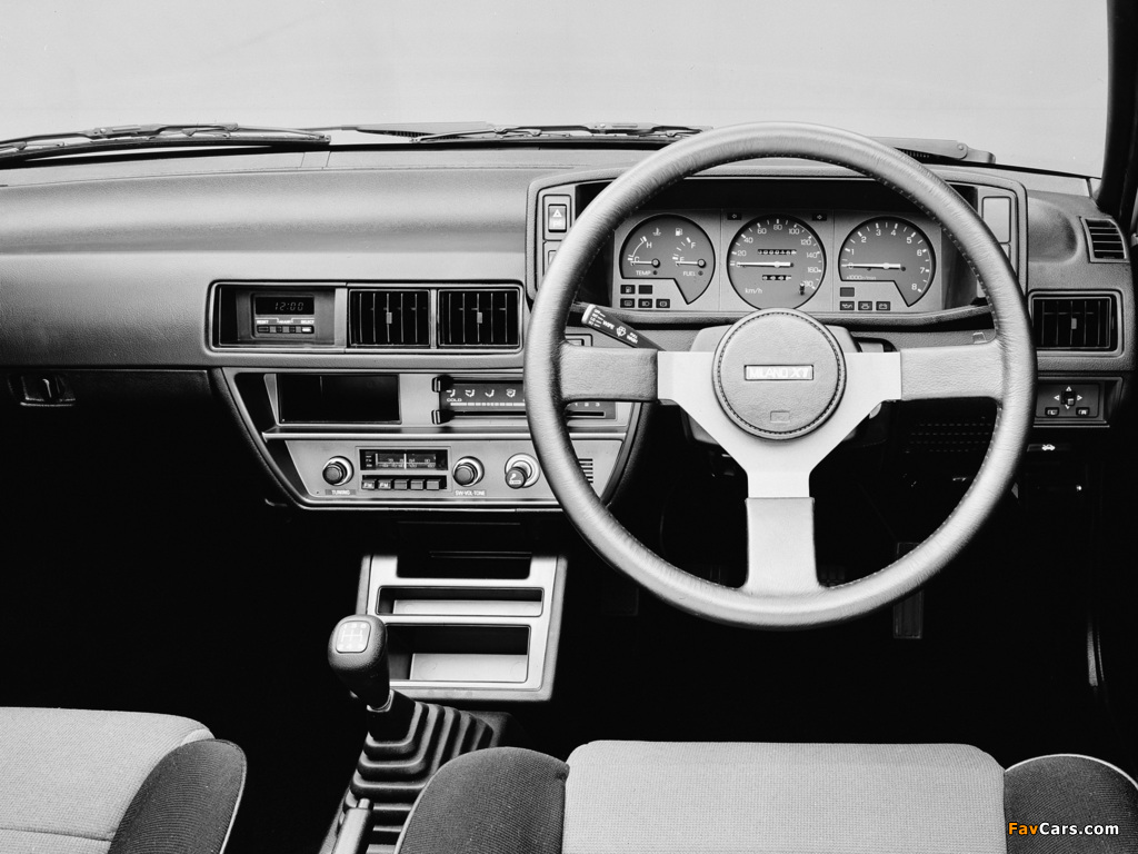 Nissan Pulsar Milano X1 (N12) 1984–86 images (1024 x 768)