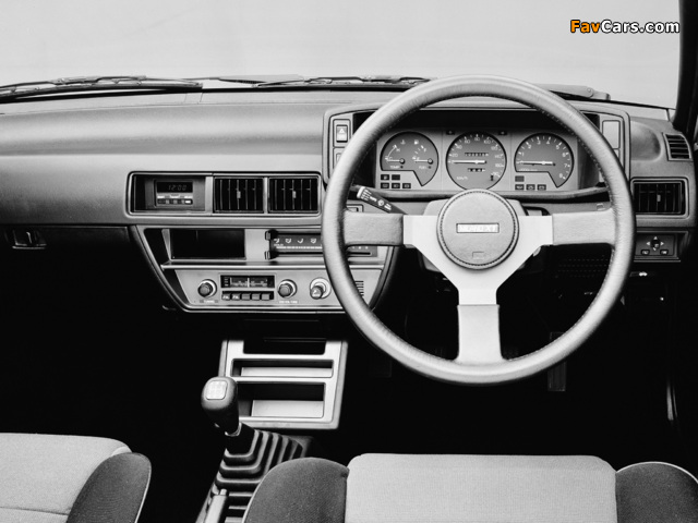 Nissan Pulsar Milano X1 (N12) 1984–86 images (640 x 480)