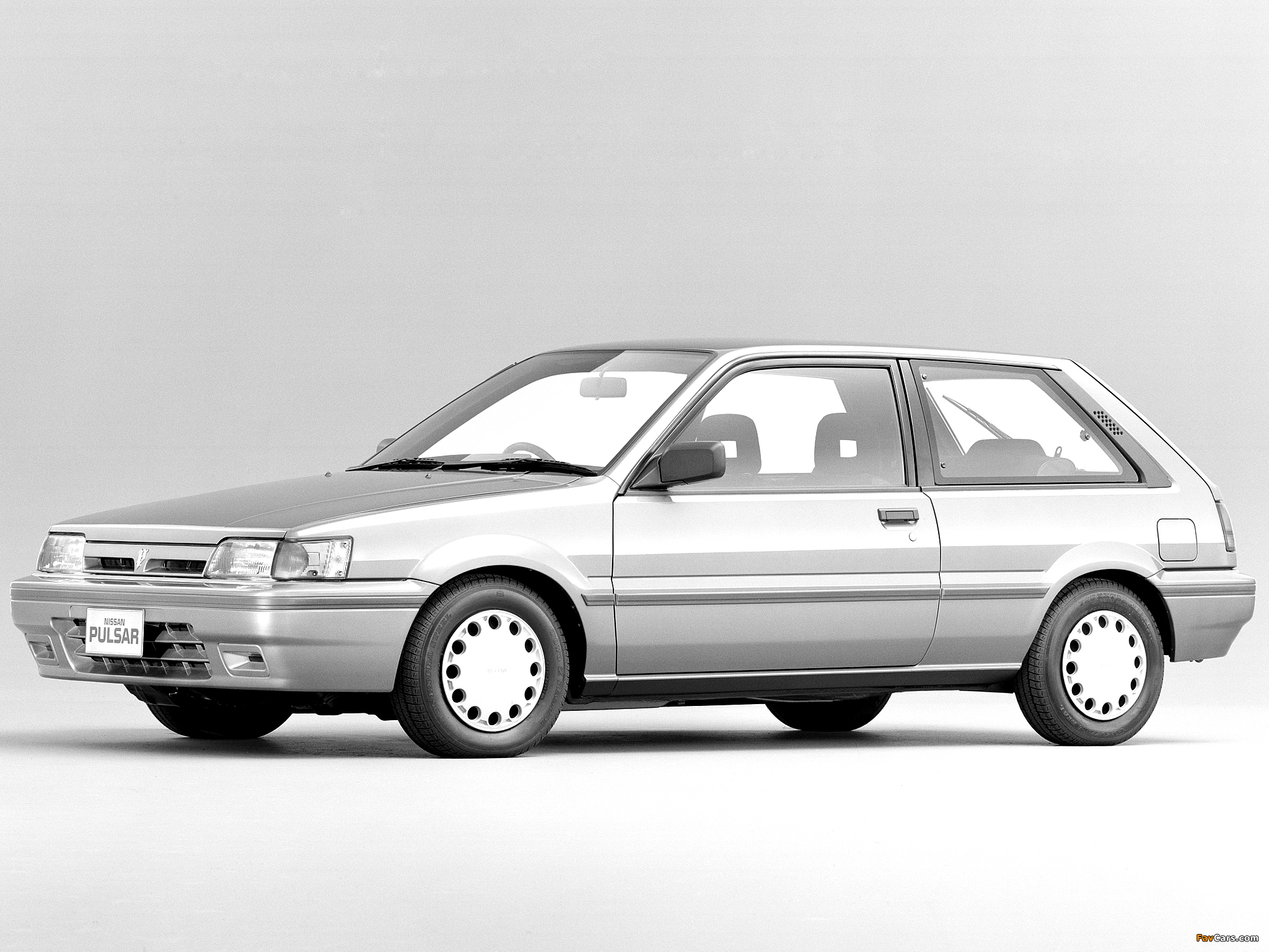 Nissan Pulsar 3-door (N13) 1986–90 images (2048 x 1536)