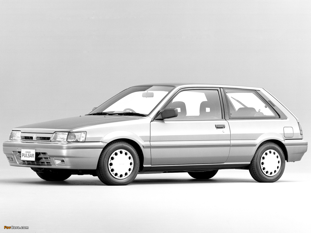 Nissan Pulsar 3-door (N13) 1986–90 images (1280 x 960)