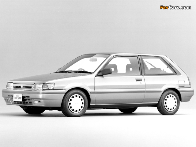 Nissan Pulsar 3-door (N13) 1986–90 images (640 x 480)