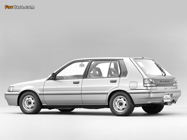 Nissan Pulsar 5-door (N13) 1986–90 pictures (640 x 480)