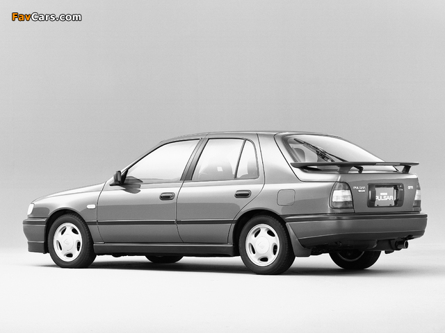 Pictures of Nissan Pulsar 5-door (N14) 1990–95 (640 x 480)
