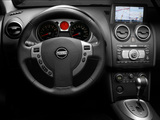 Nissan Qashqai 4WD 2007–09 images
