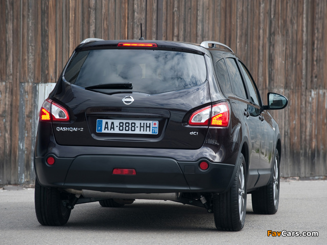 Nissan Qashqai+2 2009 pictures (640 x 480)