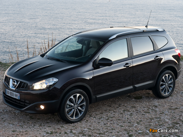 Photos of Nissan Qashqai+2 2009 (640 x 480)