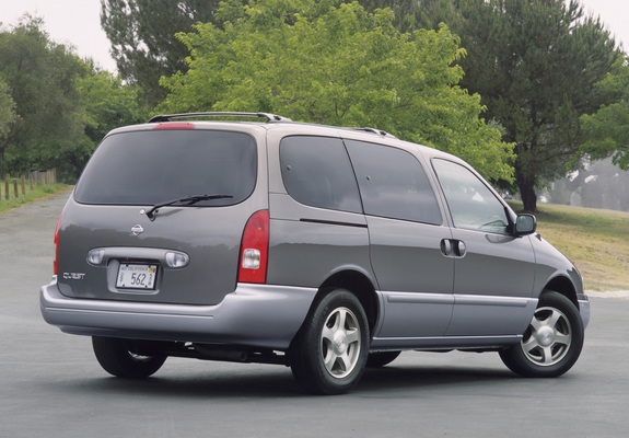 Photos of Nissan Quest 2000–02
