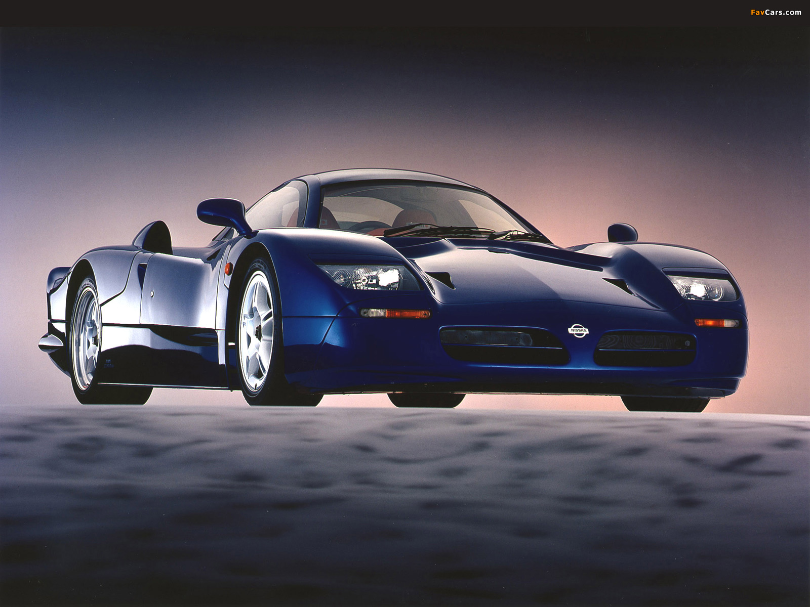 Nissan R390 GT1 Road Version 1998 wallpapers (1600 x 1200)