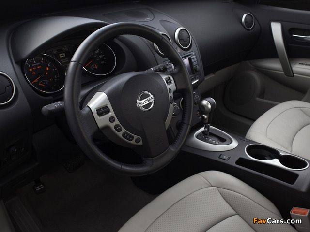 Images of Nissan Rogue 2010 (640 x 480)